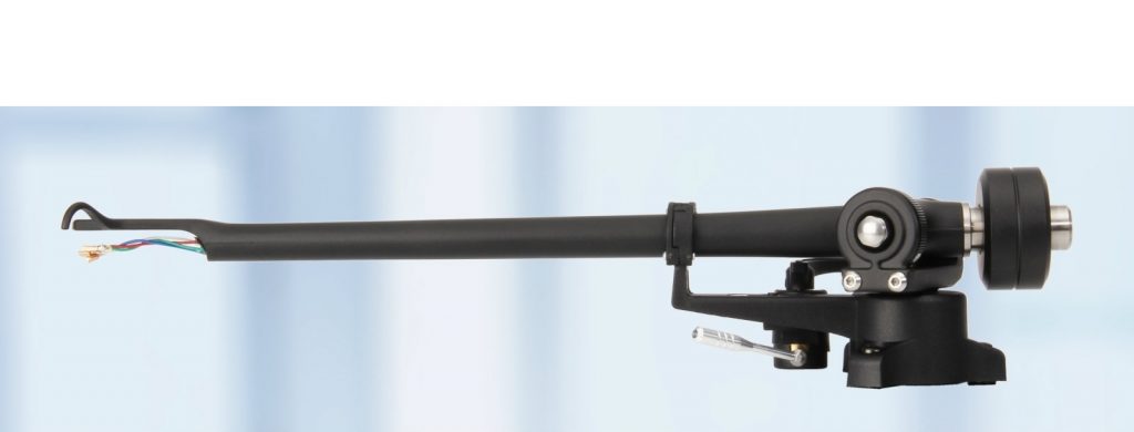 Rega RB330 Tonearm