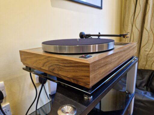 Linn LP12 Walnut