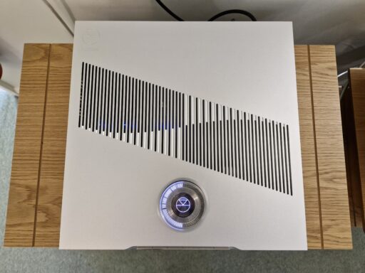 Linn Selekt Edition Hub Network Music Player